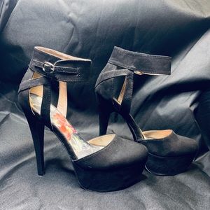 Worn Once LolaShoetique Heels